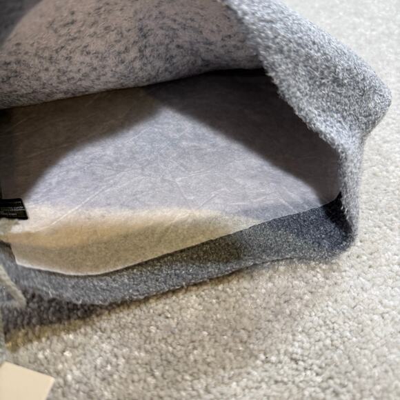 Barefoot Dreams NWT Cozy Chic Lite Confetti Beanie Hat Smokey Green Fog Gray - Picture 8 of 9